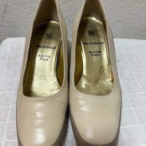 Bruno Magli Women's Beige Heels